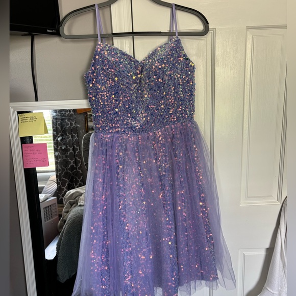 Boutique Dress - Picture 1 of 4